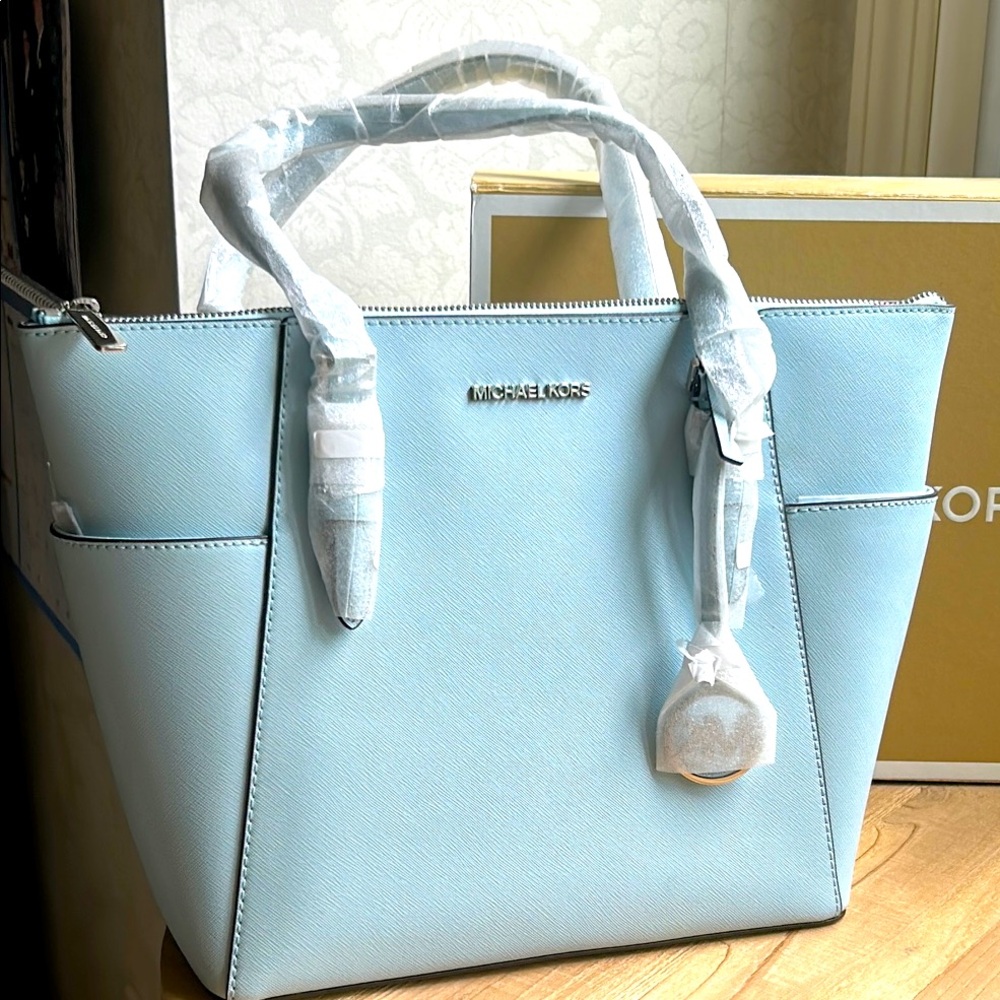 Michael Kors Charlotte Tote NWT